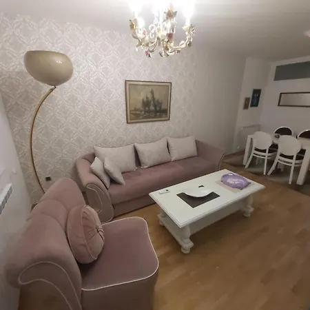 Apartman Bulevar Luxury Ilidza Free Garage Parking Apartamento