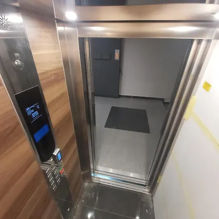 Apartman Bulevar Luxury Ilidza Free Garage Parking * Sarajevo