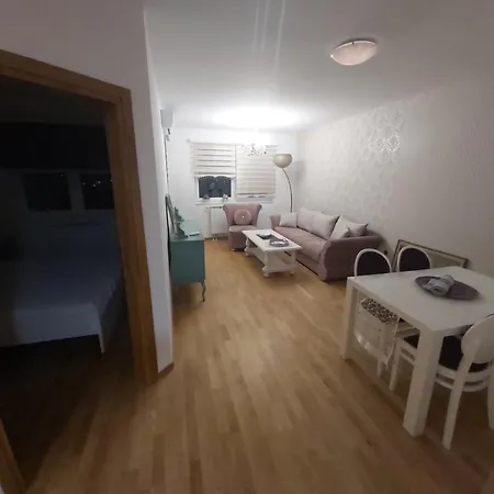 Apartman Bulevar Luxury Ilidza Free Garage Parking *