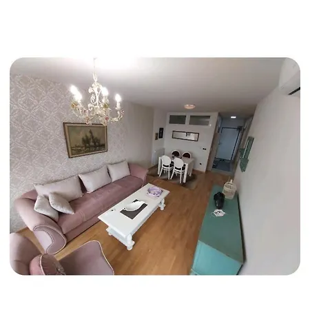 Apartment Apartman Bulevar Luxury Ilidza Free Garage Parking