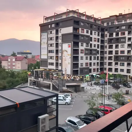 Apartman Bulevar Luxury Ilidza Free Garage Parking Apartamento *
